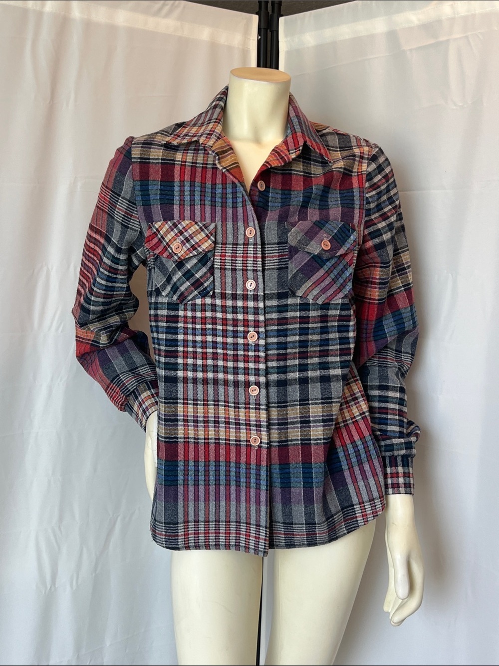 Vintage RT II Multicolor Plaid Wool Button-Up Shirt